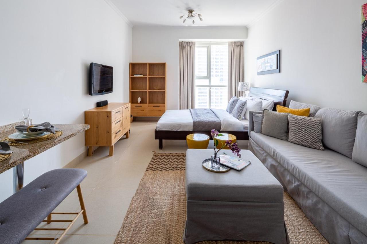 Frank Porter - Goldcrest Executive Apartment Dubai Bagian luar foto
