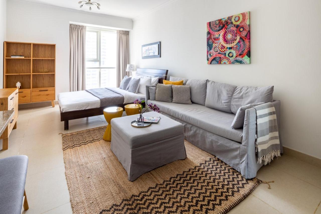 Frank Porter - Goldcrest Executive Apartment Dubai Bagian luar foto